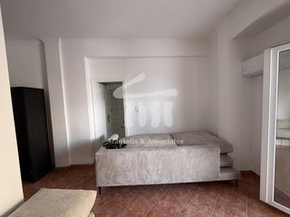 Studio / γκαρσονιέρα 33 τ.μ. για πώληση, Πειραιάς, Καμίνια-thumb-10