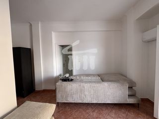 Studio / γκαρσονιέρα 33 τ.μ. για πώληση, Πειραιάς, Καμίνια-thumb-2