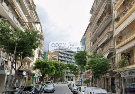 Κατάστημα 54τ.μ. για πώληση-Διοικητήριο