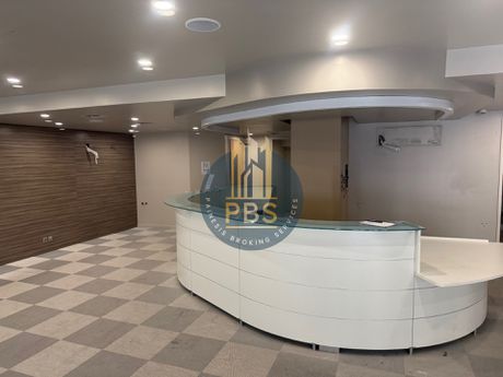 Business bulding 1.100sqm for rent-Piraeus - Center