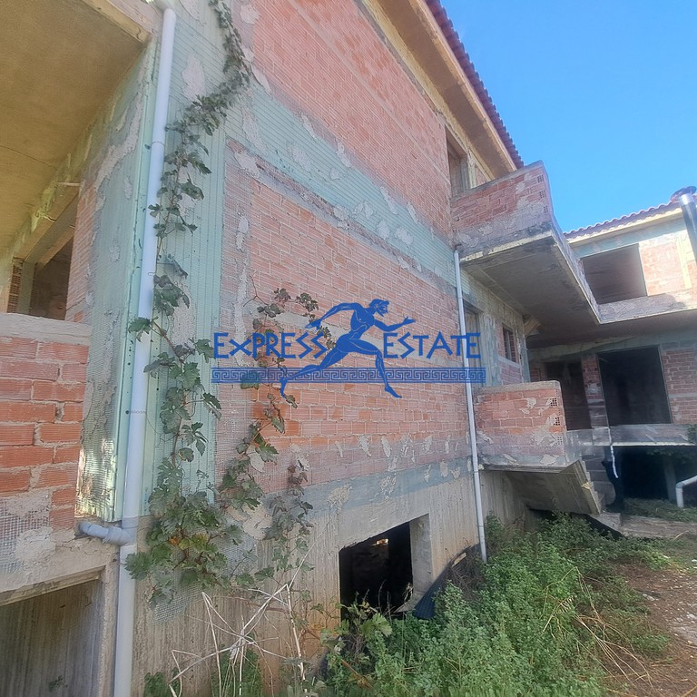 Κτίριο 415 τ.μ. πρός πώληση, Αθήνα - Ανατολικά Προάστια, Μαραθώνας