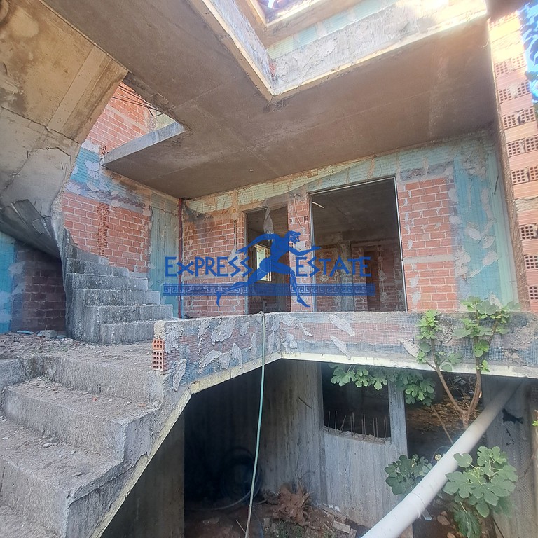 Κτίριο 415 τ.μ. πρός πώληση, Αθήνα - Ανατολικά Προάστια, Μαραθώνας