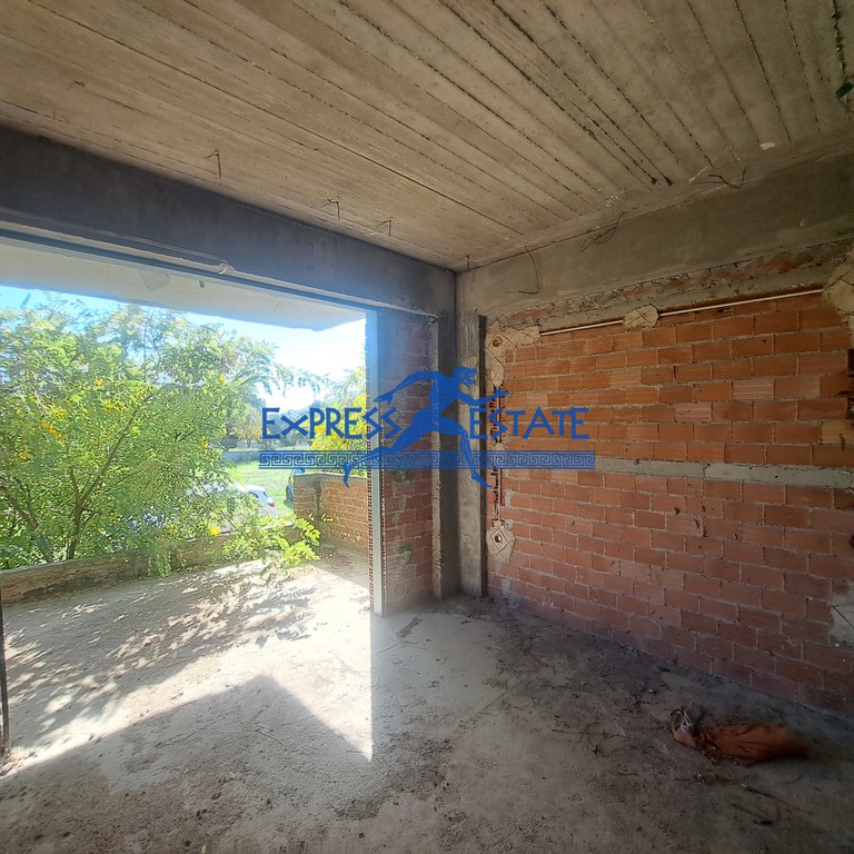 Κτίριο 415 τ.μ. πρός πώληση, Αθήνα - Ανατολικά Προάστια, Μαραθώνας