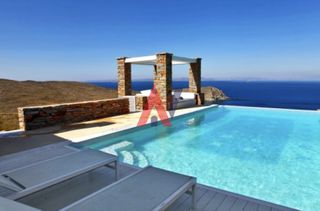 Βίλλα 330 τ.μ. για πώληση