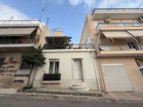 Συγκρότημα διαμερισμάτων 75 τ.μ. προς πώληση