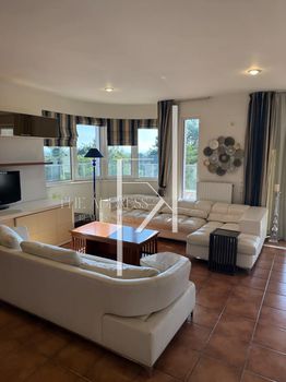 Διαμέρισμα 145τ.μ. για ενοικίαση-Γλυφάδα