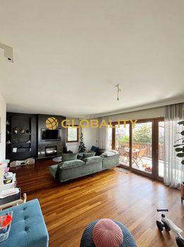 Διαμέρισμα 145τ.μ. για πώληση-Κηφισιά