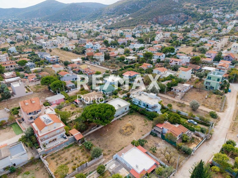 Οικόπεδο 597 τ.μ. πρός πώληση, Αττική - Υπόλοιπο, Μαρκόπουλο