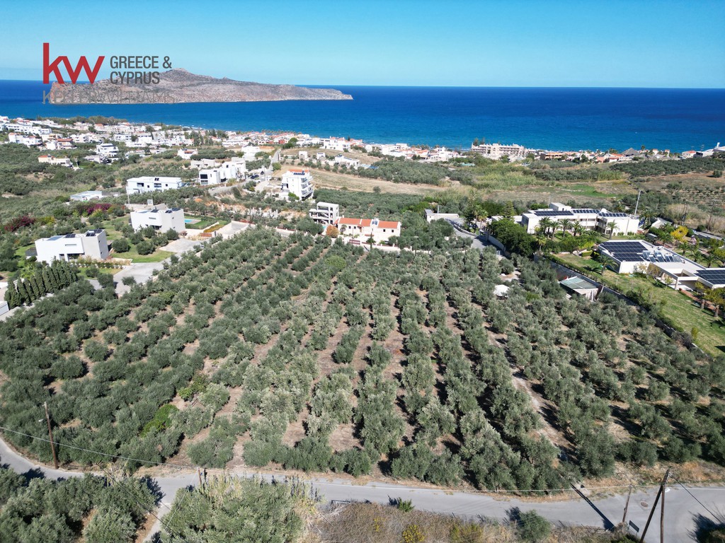 Οικόπεδο 4.597 τ.μ. προς πώληση, Αγία Μαρίνα Νέας Κυδωνίας