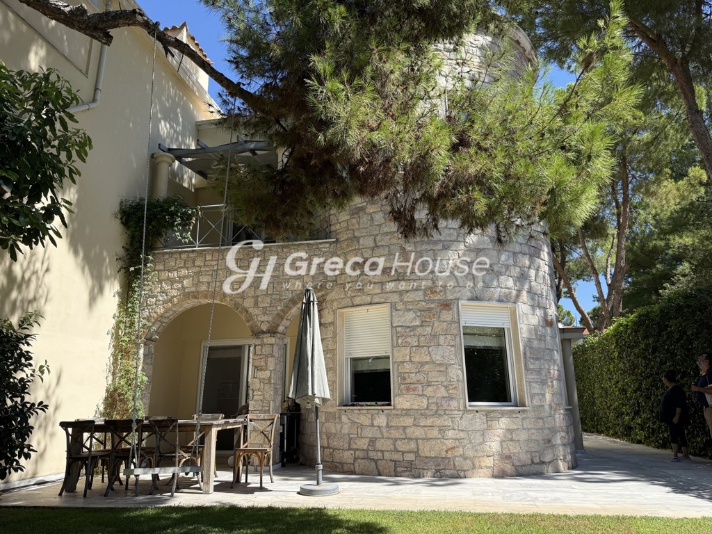 Μεζονέτα 500 τ.μ. πρός πώληση, Αθήνα - Βόρεια Προάστια, Νέα Ερυθραία