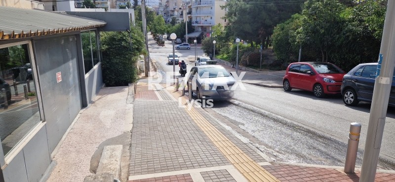 Κατάστημα 106 τ.μ. πρός πώληση, Αθήνα - Νότια Προάστια, Δάφνη