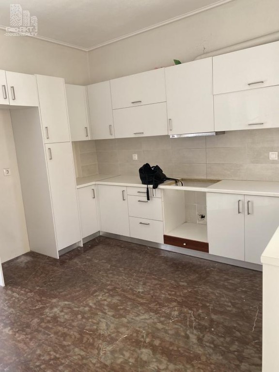 Κτίριο 225 τ.μ. πρός πώληση, Πειραιάς, Παλαιά Κοκκινιά