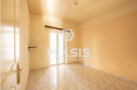 Διαμέρισμα 65,5τ.μ. για πώληση-Καμίνια