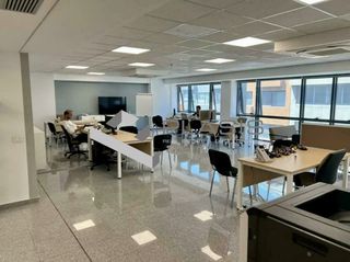 Γραφείο 371 τ.μ. για ενοικίαση, Πειραιάς, Λιμάνι-thumb-2