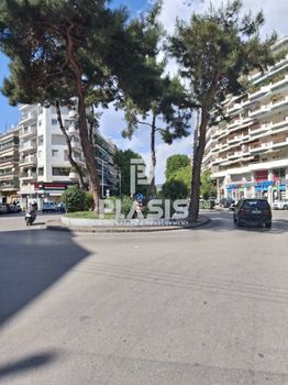 Business 175sqm for sale-Analipsi