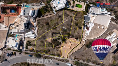 Land plot 1.973,58sqm for sale-Santorini
