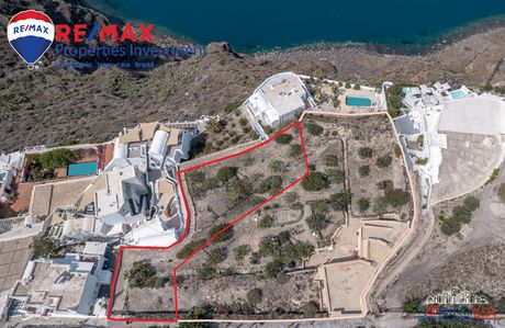 Land plot 779,23sqm for sale-Santorini
