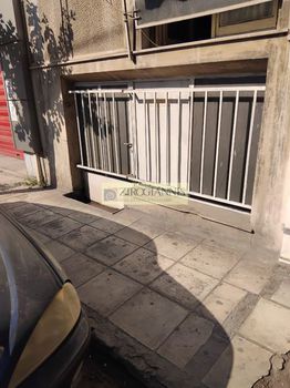 Επιχειρηματικό κτίριο 230τ.μ. για πώληση-Κολωνός - κολοκυνθούς