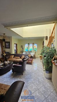 Detached home 280 sqm for sale