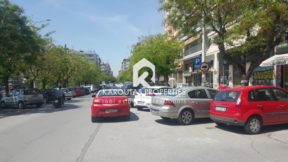 Κτίριο 600 τ.μ. προς πώληση, Άγιος Δημήτριος Θεσσαλονίκης