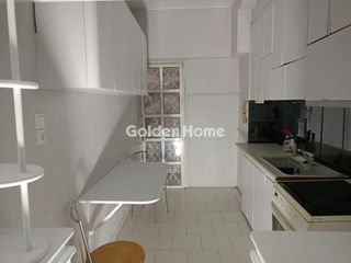 Διαμέρισμα 70 τ.μ. για πώληση, Πειραιάς, Καστέλλα-thumb-2
