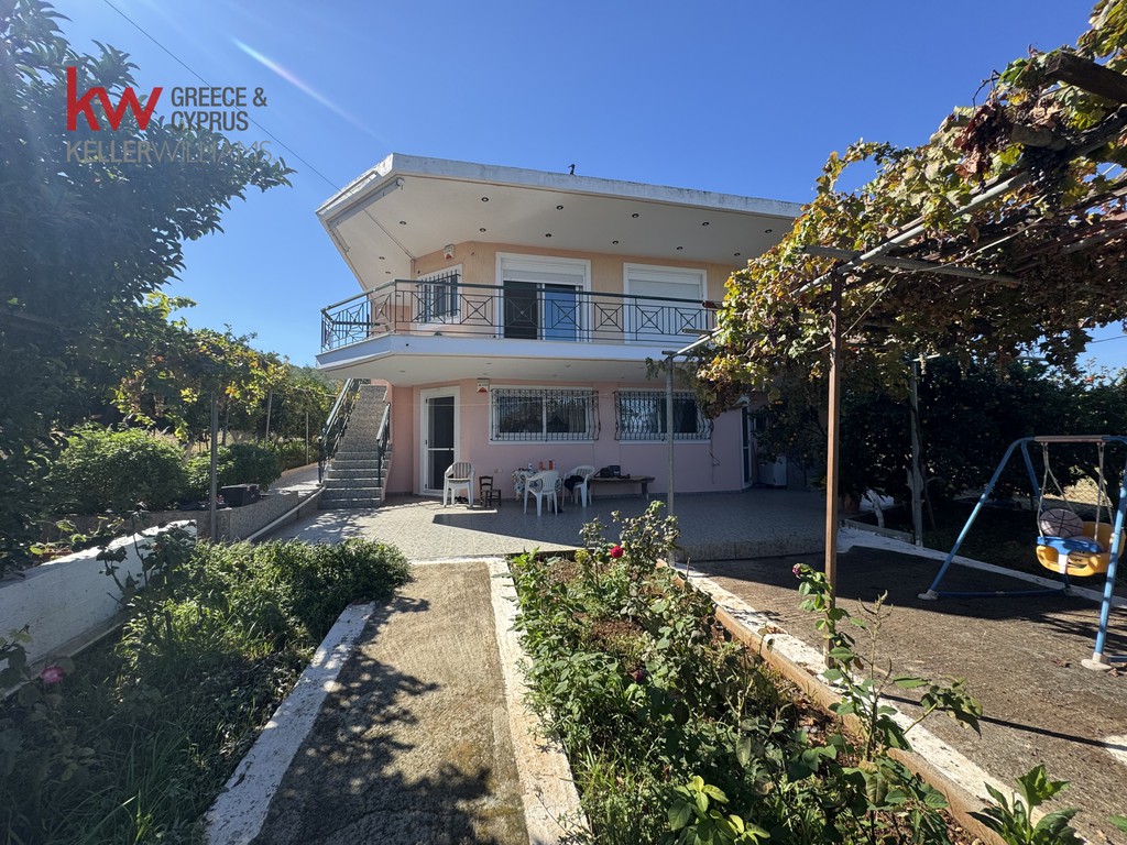 Συγκρότημα διαμερισμάτων 214,10 τ.μ. προς πώληση, Λουκίσια