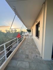 Συγκρότημα διαμερισμάτων 300 τ.μ. για πώληση