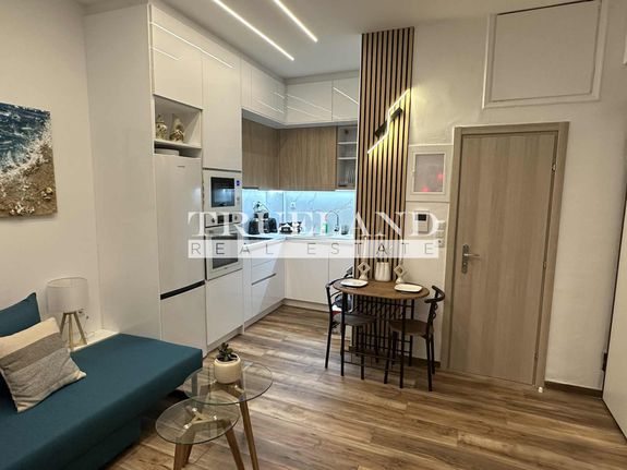 Studio / γκαρσονιέρα 42 τ.μ. για ενοικίαση, Αθήνα - Βόρεια Προάστια, Μαρούσι