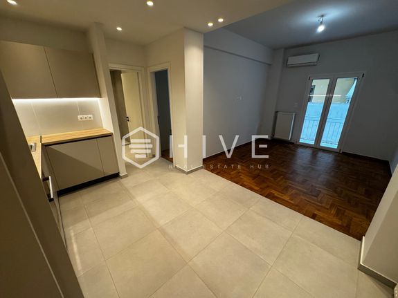 Apartment 50 sqm for rent, Athens - Center, Kipseli