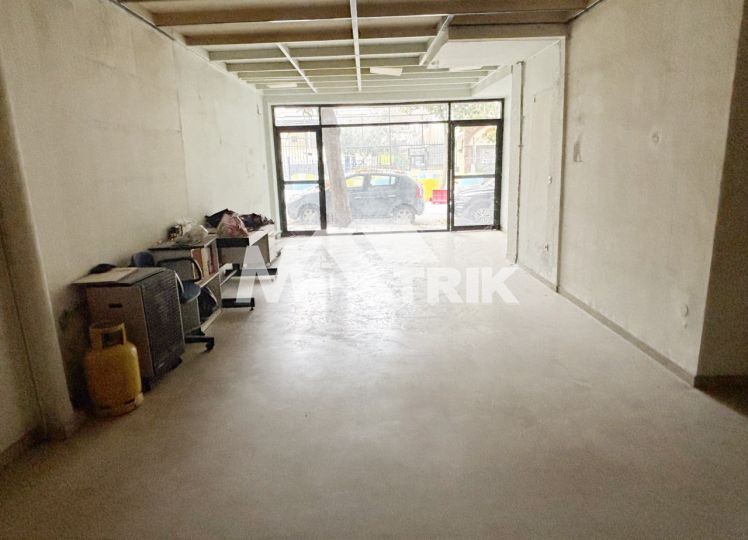 Κατάστημα 204 τ.μ. προς ενοικίαση, Φάληρο