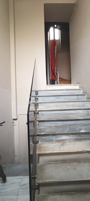 Επιχειρηματικό κτίριο 780 τ.μ. προς πώληση, Ομόνοια Αθήνας