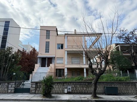 Συγκρότημα διαμερισμάτων 460 τ.μ. για πώληση