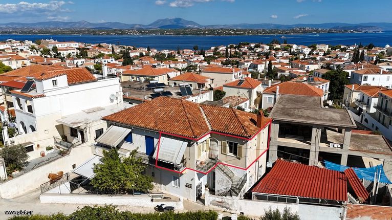 Apartment 61 sqm for sale, Argosaronikos Islands, Spetses