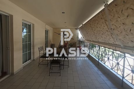 Μεζονέτα 200τ.μ. για πώληση-Πετράλωνα