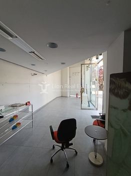 Κατάστημα 260 τ.μ. πρός ενοικίαση