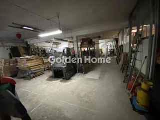 Parking 400 τ.μ. για πώληση