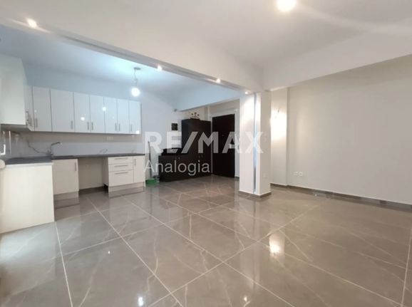 Apartment 78 sqm for rent, Thessaloniki - Center, Ntepo