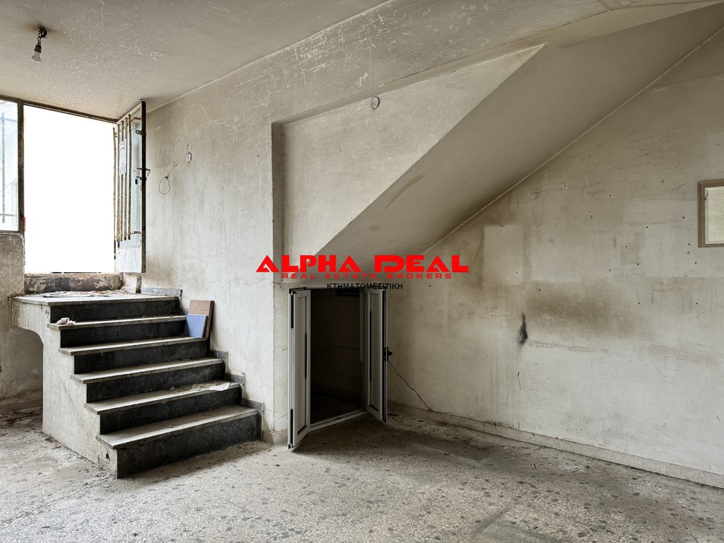 Κατάστημα 76 τ.μ. για πώληση, Πειραιάς, Ταμπούρια