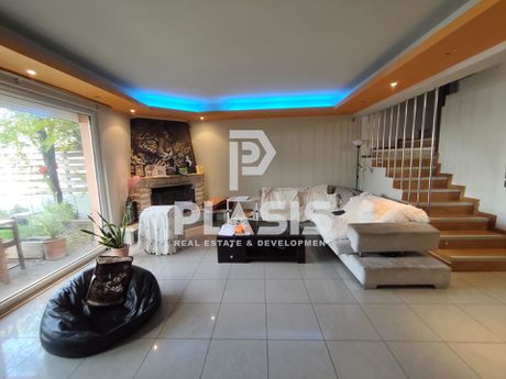 Μεζονέτα 210τ.μ. για πώληση-Άγιος στέφανος