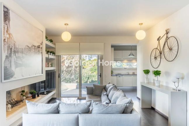 Διαμέρισμα 95 τ.μ. για ενοικίαση, Αθήνα - Νότια Προάστια, Γλυφάδα