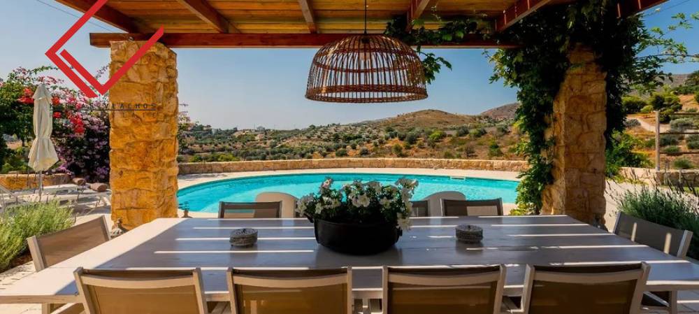 Βίλλα 400 τ.μ. πρός πώληση, Αττική - Υπόλοιπο, Κερατέα