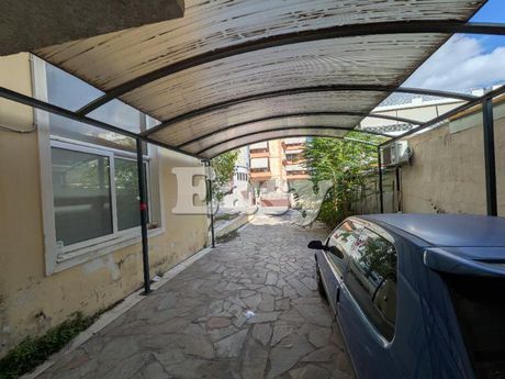 Business bulding 700sqm for sale-Metamorfosi » Center