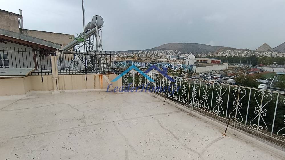 Κτίριο 320 τ.μ. πρός πώληση, Πειραιάς - Προάστια, Κορυδαλλός