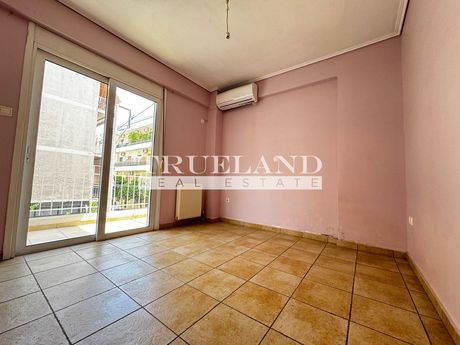 Διαμέρισμα 70τ.μ. για πώληση-Πετράλωνα