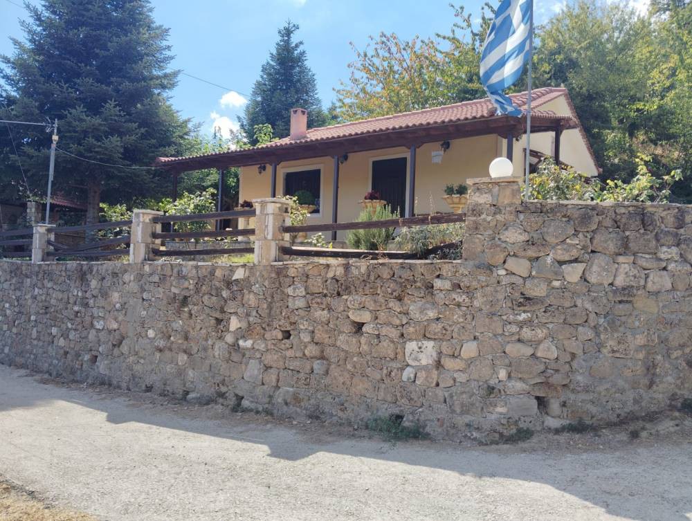 Μονοκατοικία 60 τ.μ. πρός πώληση, Κορινθία, Ευρωστίνη