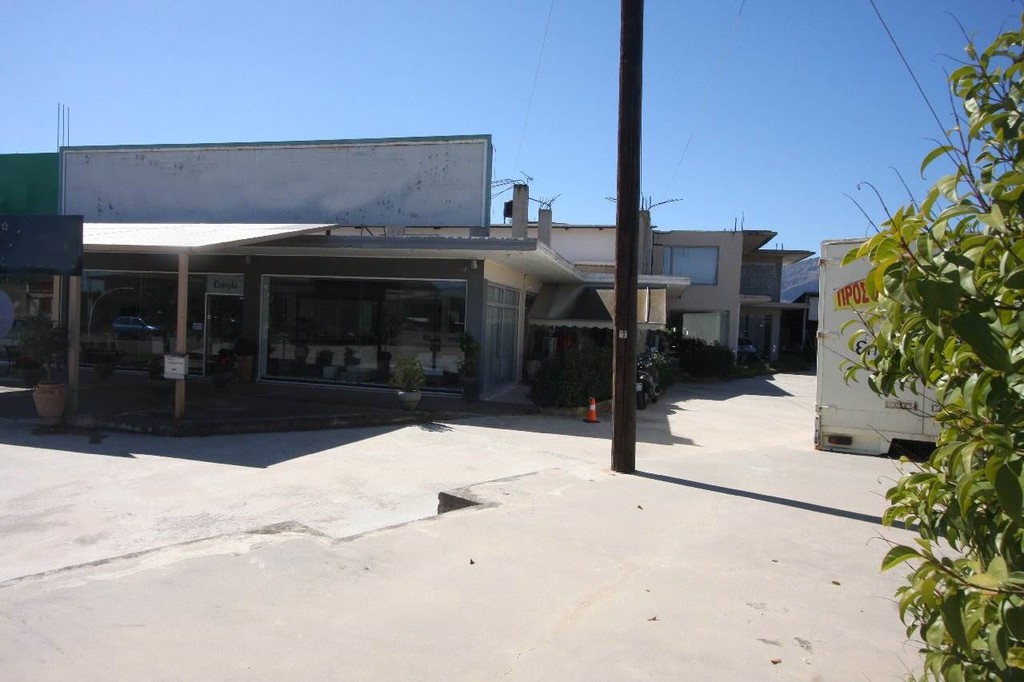Store 700 sqm for rent, Argos