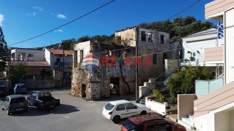 Κτίριο 334τ.μ. για πώληση-Νέα κυδωνία