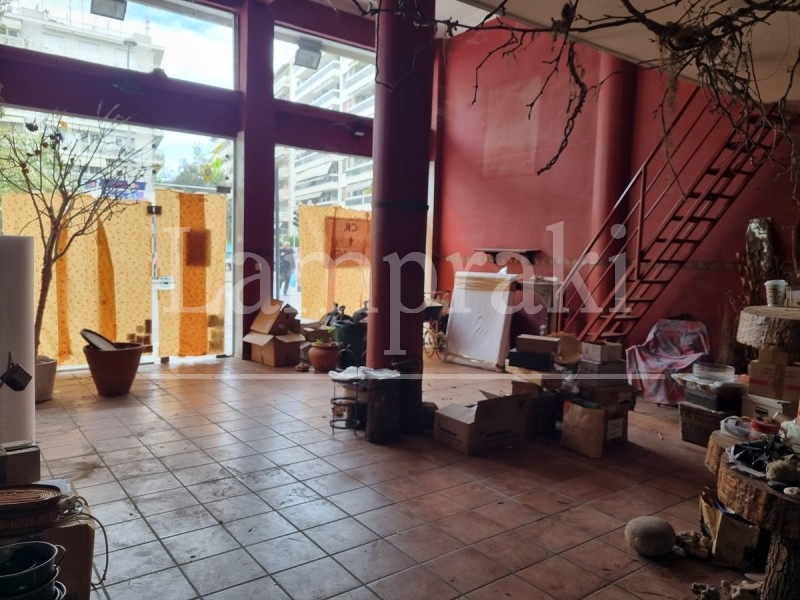 Κατάστημα 100 τ.μ. προς ενοικίαση, Μπότσαρη