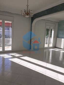 Διαμέρισμα 90τ.μ. για πώληση-Παπάφη