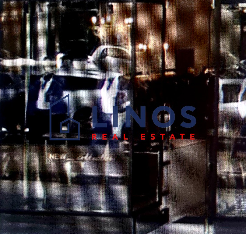 Κατάστημα 94 τ.μ. πρός πώληση, Αθήνα - Νότια Προάστια, Γλυφάδα